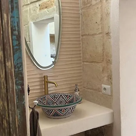 Zorah Complete Mini Pool דירה