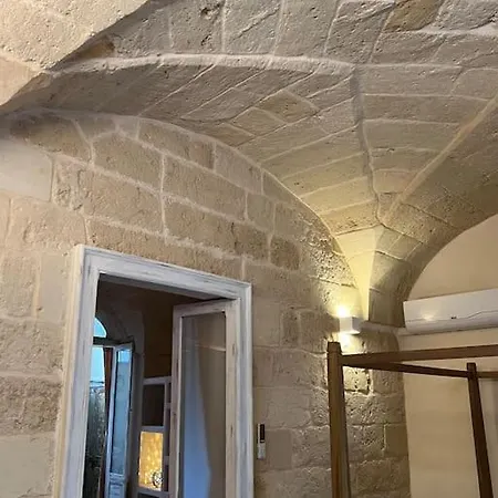 Zorah Complete Mini Pool Apartment Lecce