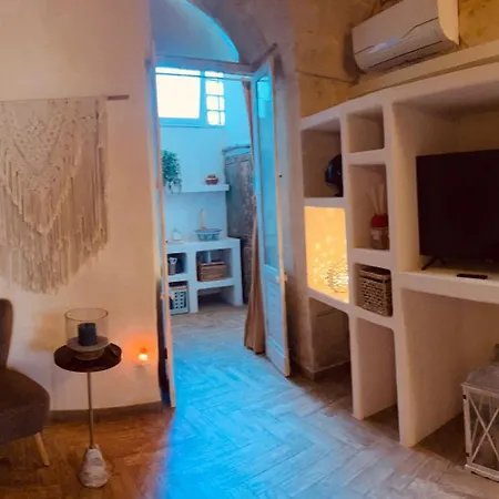 Zorah Complete Mini Pool Apartment *